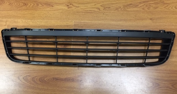 REJILLA PARAG DEL SUZUKI SWIFT 15