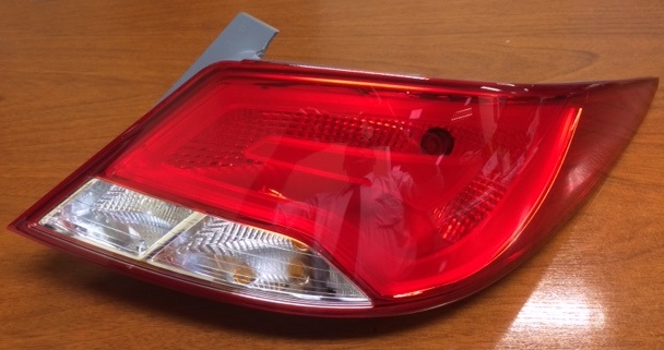 FAROL TRA DER HYUNDAI ACCENT 14 (SEDAN)*