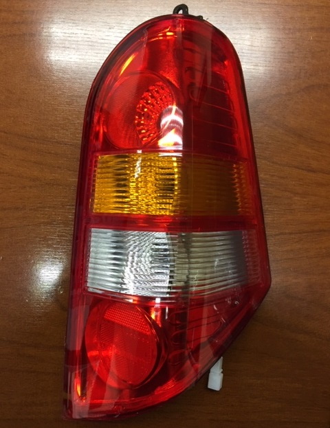 FAROL TRA DER DFM 08 (D/CABINA)