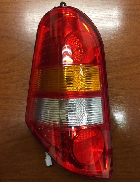 FAROL TRA IZQ DFM 08 (D/CABINA)