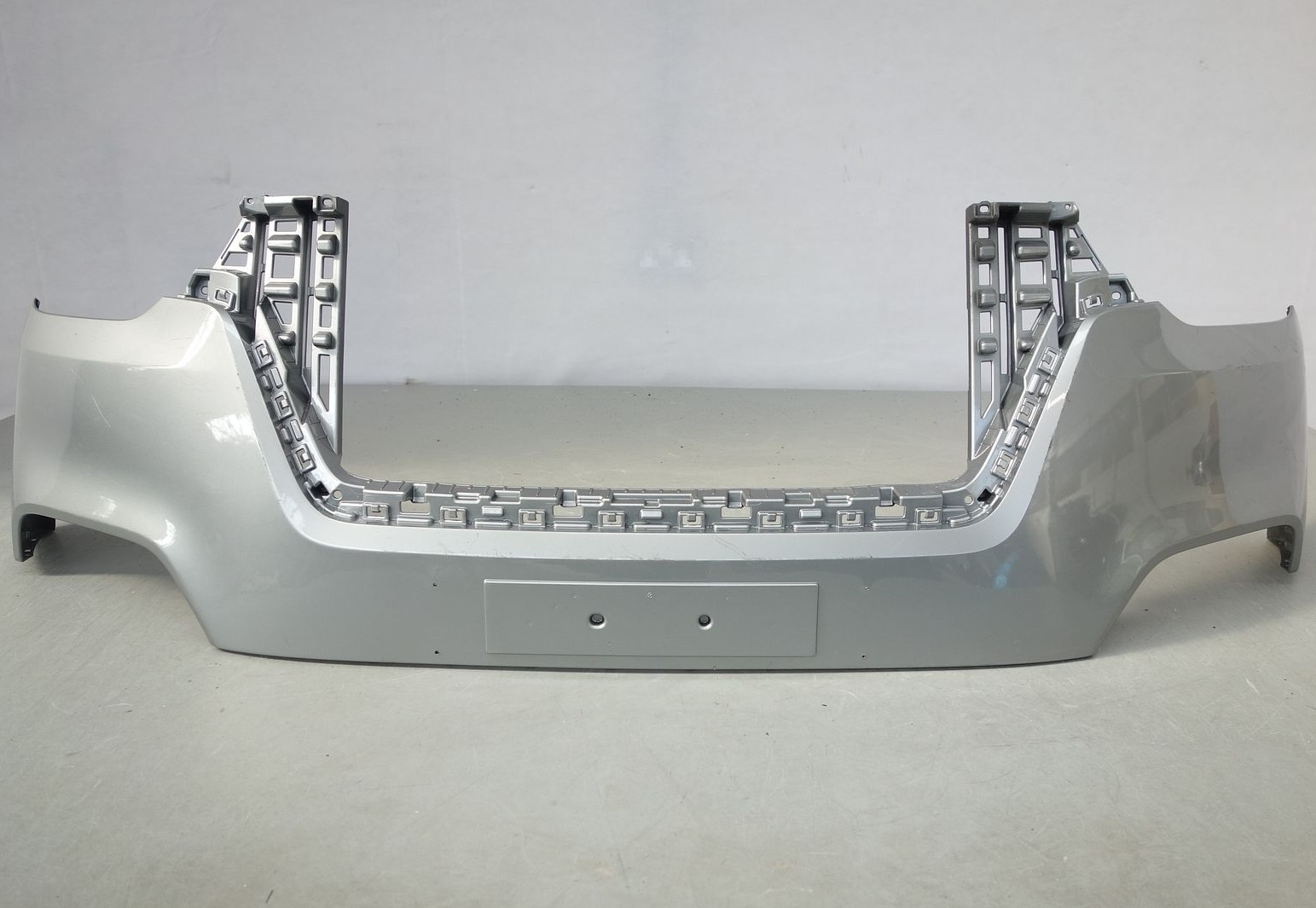 PARAGOLPE DEL HYUNDAI H1 GRAND STAREX 19 (SUP)