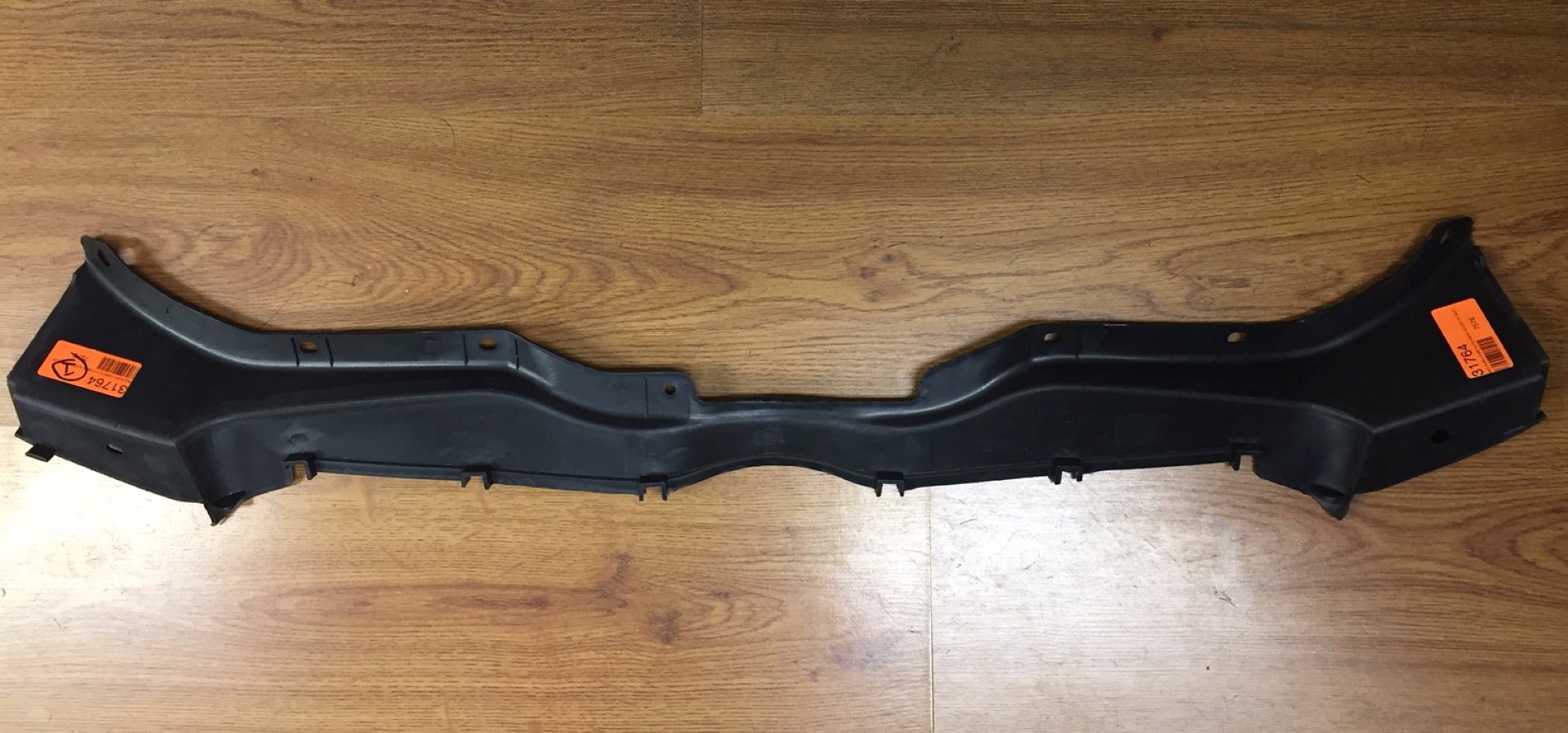 MOLDURA CARETA HYUNDAI ACCENT 07 (SUP)