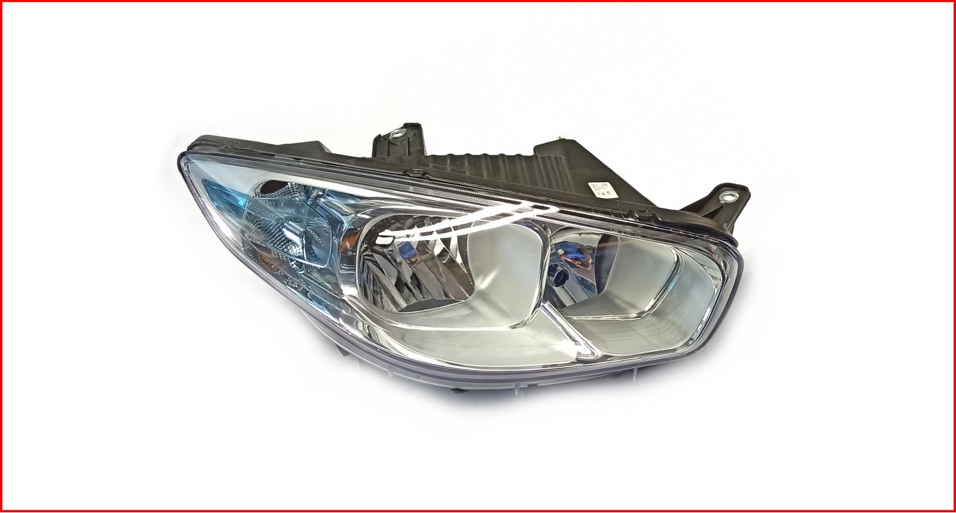 SEMIOPTICA DER FIAT GRAN SIENA 2012