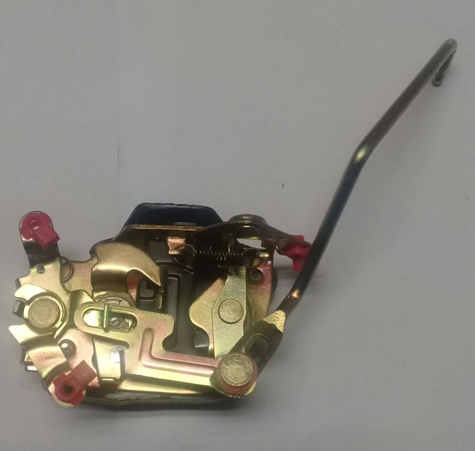 CERRADURA PUERTA DEL IZQ TOYOTA HILUX 91