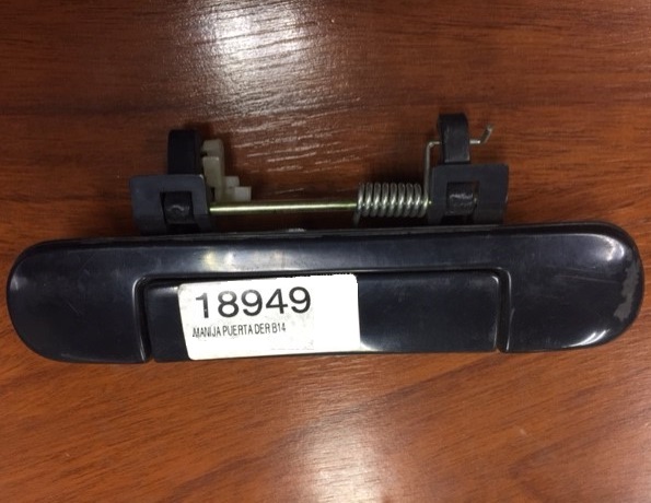 MANIJA PUERTA DER NISSAN SENTRA B14 94