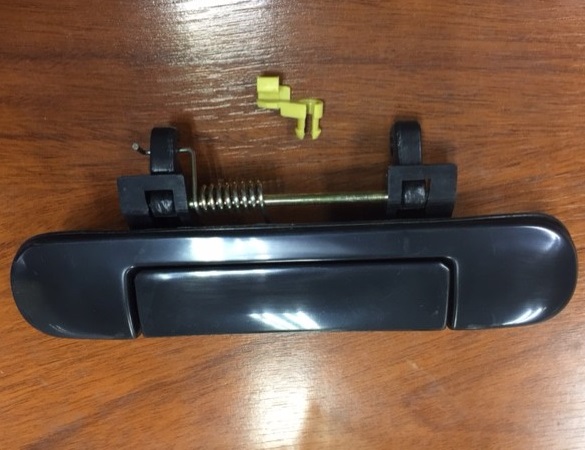 MANIJA PUERTA IZQ NISSAN SENTRA B14