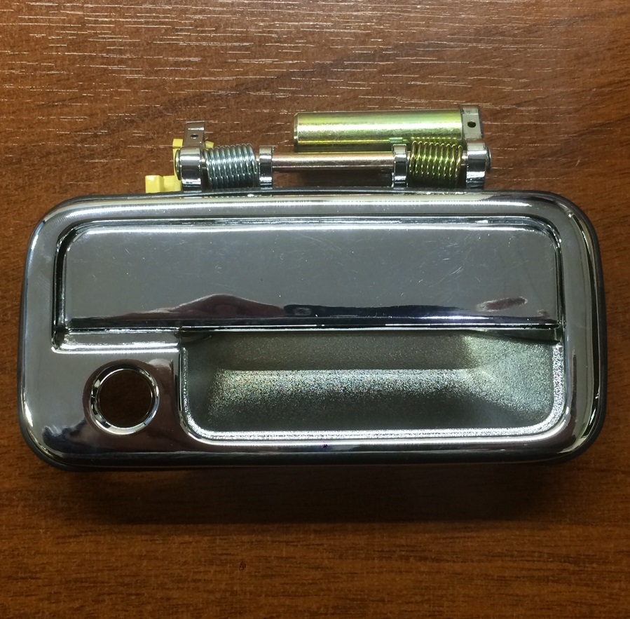 MANIJA PUERTA DEL DER ISUZU TFR (CRO)