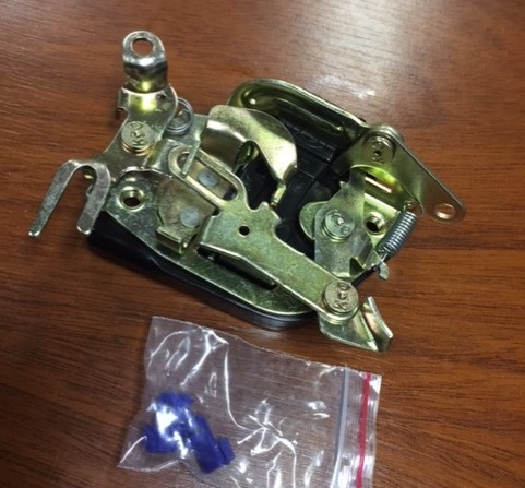 CERRADURA PUERTA IZQ DAIHATSU DELTA 90