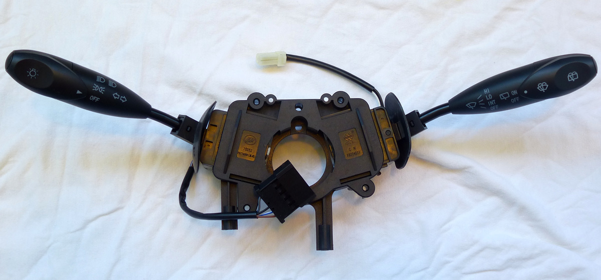 LLAVE LUCES LIFAN 320