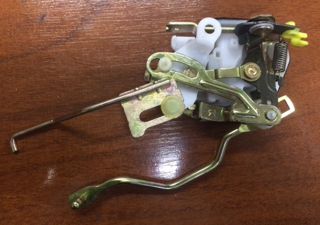 CERRADURA PUERTA DEL IZQ HYUNDAI H1 99 ORIGINAL