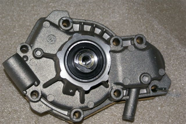 BOMBA AGUA RENAULT R18 2.0 N-D-TD BREME