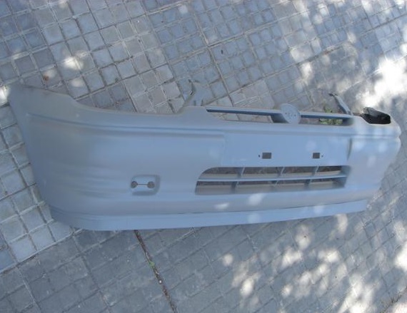 PARAGOLPE DEL GM CORSA 94-00 (C/SPOI) NEGRO (A)