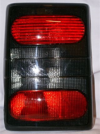 FAROL TRA DER RENAULT TRAFIC 95 (FUME)