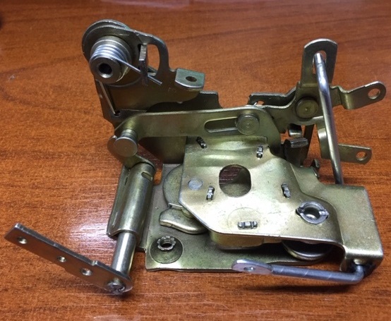 CERRADURA PUERTA DEL IZQ GM CHEVETTE 75-MONZA (B)