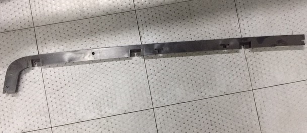 MOLDURA CARETA VW GOL I 87-91 (INF-IZQ) (B)