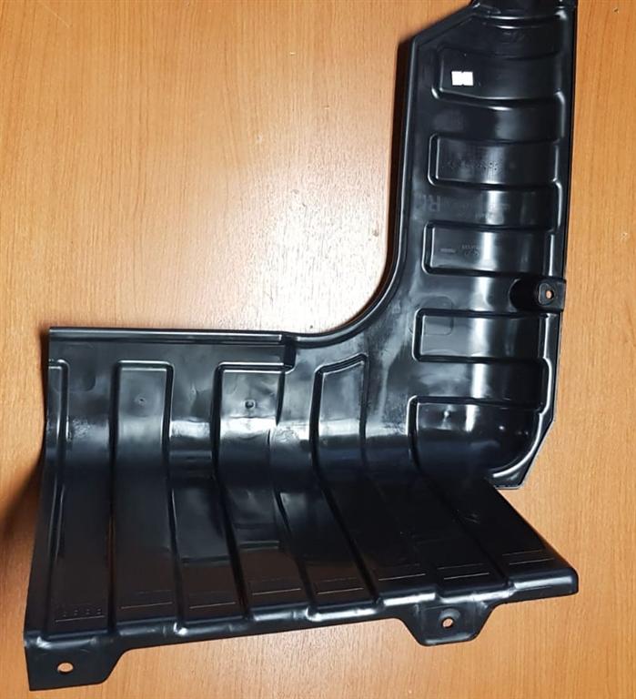 PROTECTOR MOTOR DER HYUNDAI ACCENT 11 ORIGINAL