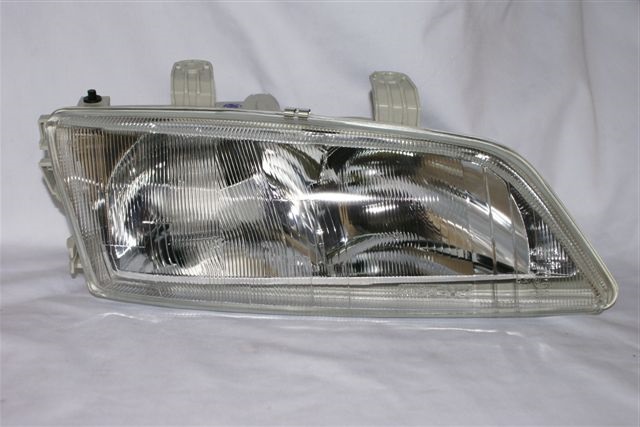 SEMIOPTICA DER NISSAN PRIMERA