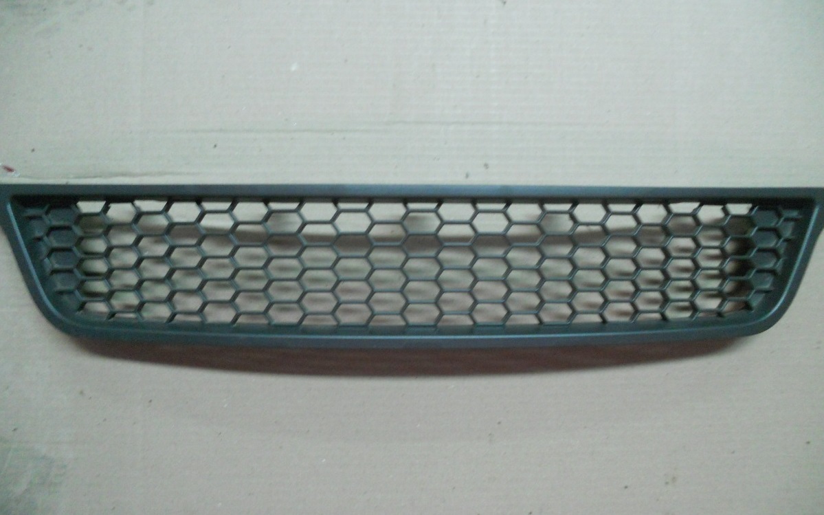 REJILLA PARAG DEL FIAT SIENA 14-STRADA TREKK (INF)