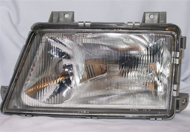 SEMIOPTICA IZQ MB SPRINTER 96-04 DEPO