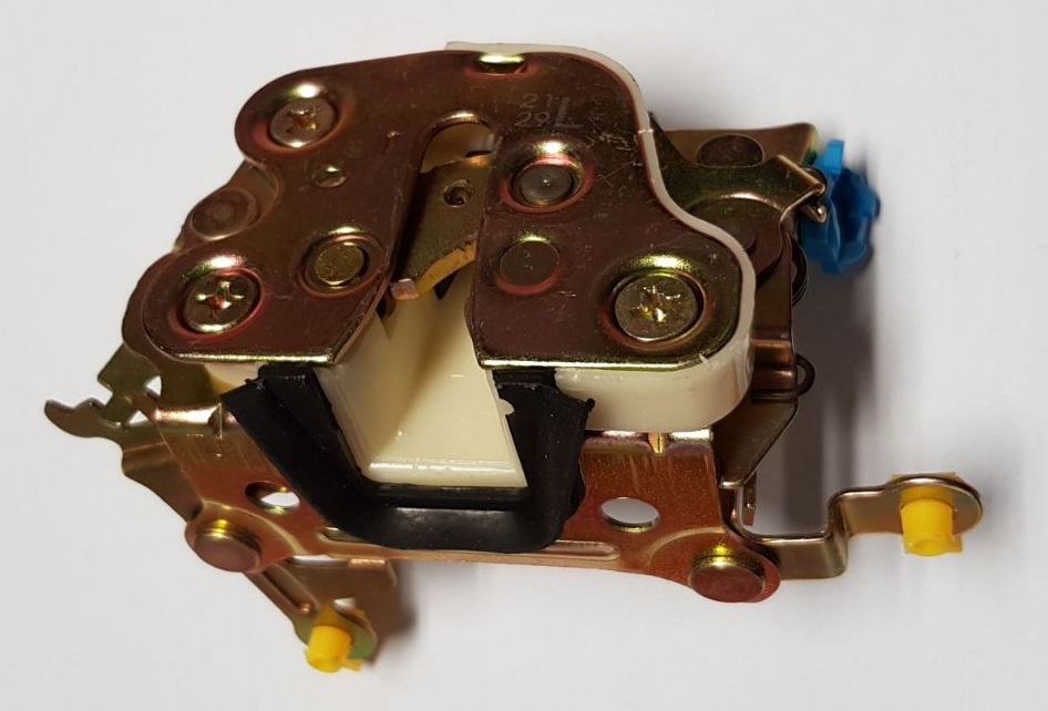 CERRADURA PUERTA DEL IZQ NISSAN D21 91
