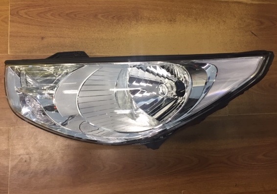 SEMIOPTICA IZQ HYUNDAI TUCSON 10 DEPO