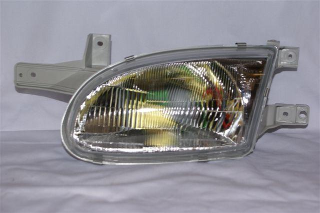 SEMIOPTICA IZQ HYUNDAI ACCENT 97 (4-5P)
