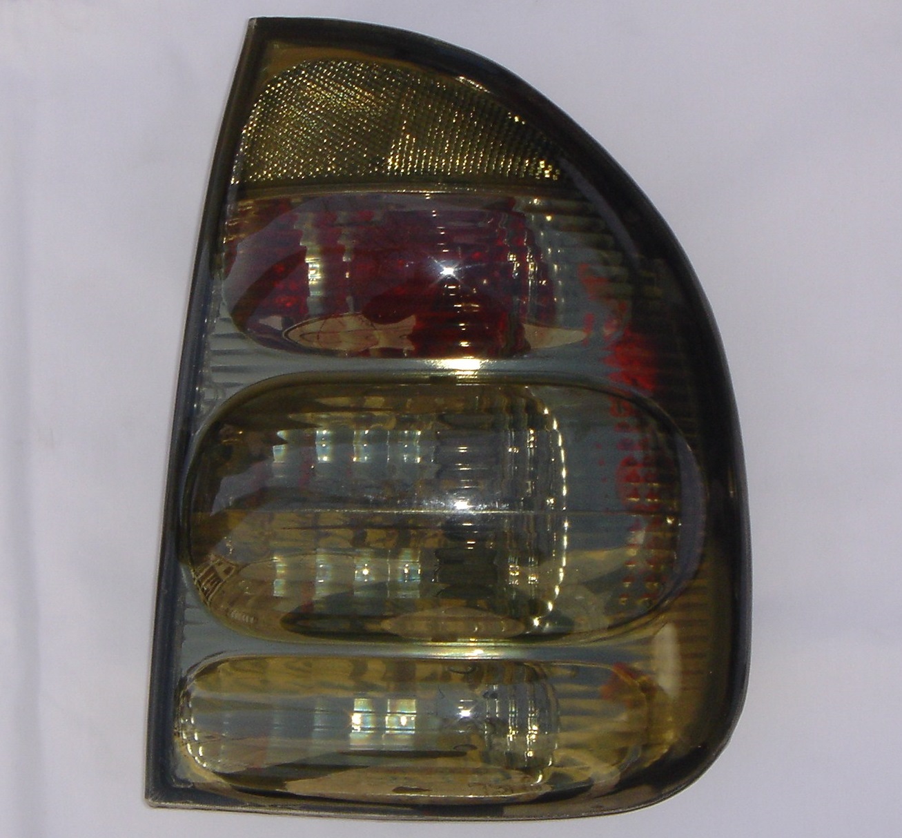 FAROL TRA DER GM CORSA 01 SEDAN FUME