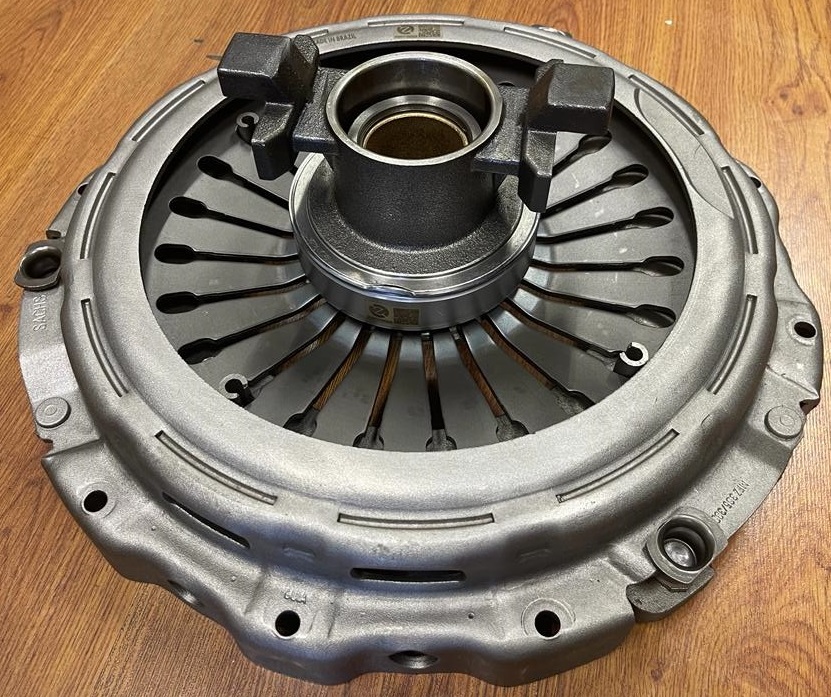 PLACA EMBR 380mm VW CON RULEMAN CON TUBO GUIA