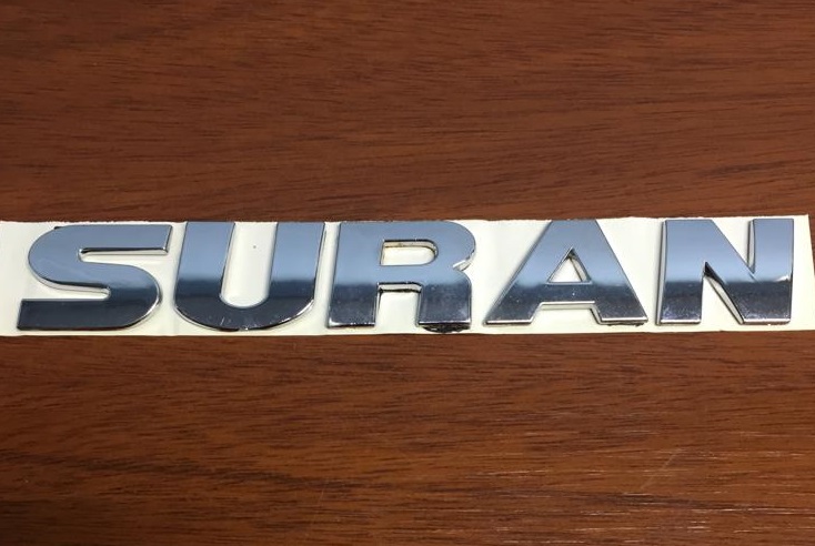 EMBLEMA PORTON VW SURAN 10