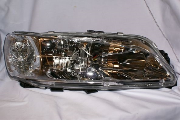 SEMIOPTICA DER PEUGEOT 306 99 DEPO