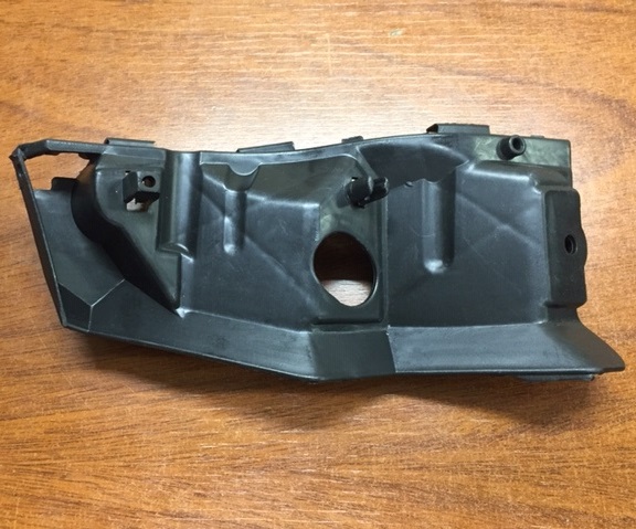 SOPORTE PARAG DEL IZQ BYD F0