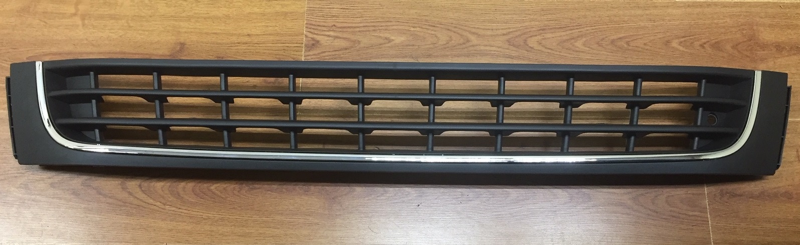 REJILLA PARAG DEL VW AMAROK 12