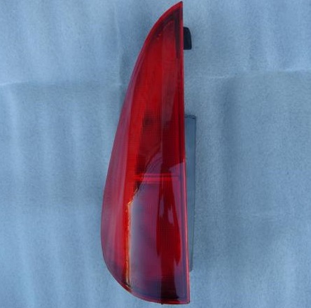 FAROL TRA IZQ EFFA 1000 (2 LAMP)