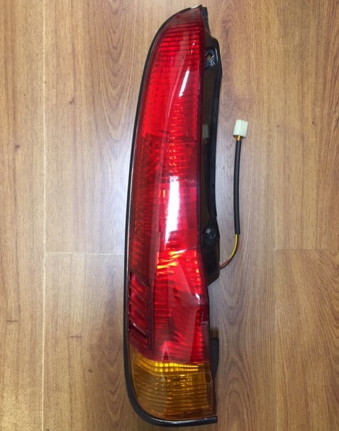 FAROL TRA IZQ DAIHATSU TERIOS-ZOTYE NOMAD