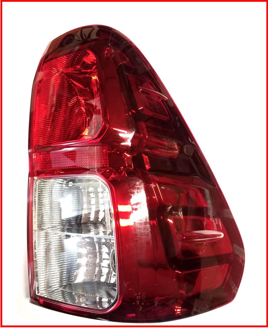 FAROL TRA DER TOYOTA HILUX 16* DEPO