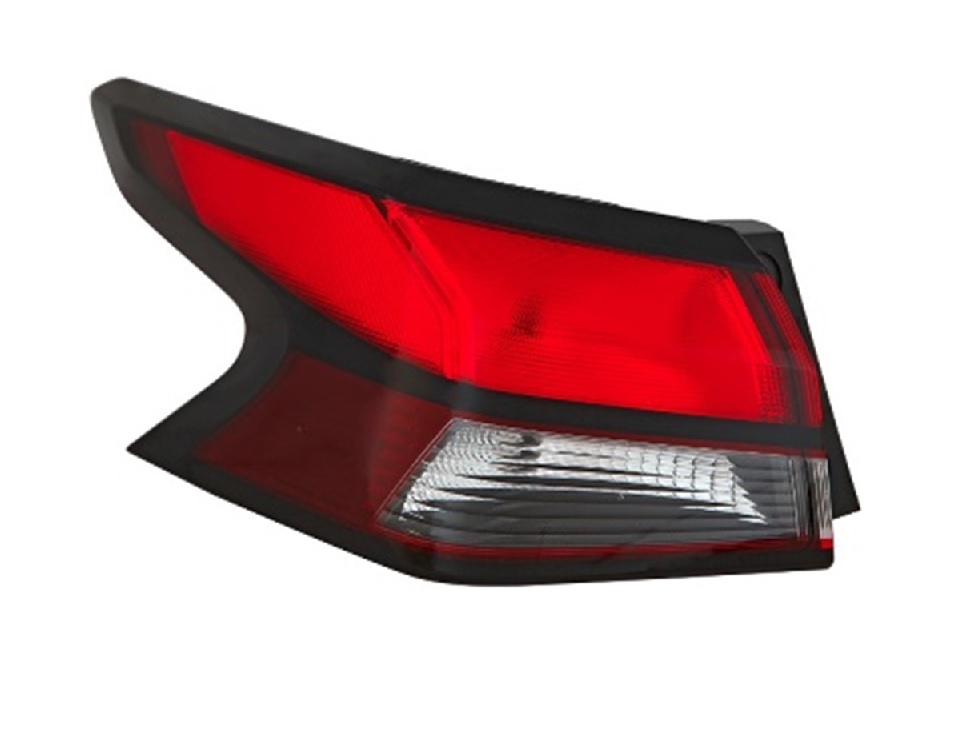 FAROL TRA IZQ NISSAN VERSA 20-23