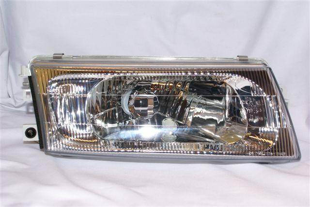 SEMIOPTICA DER MITSUBISHI LANCER 98 DEPO