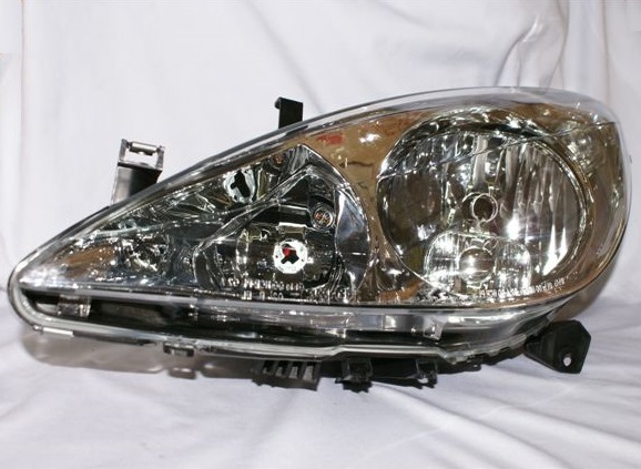 SEMIOPTICA IZQ PEUGEOT 307 02 DEPO