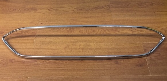 MOLDURA REJILLA PARAG DEL FORD FOCUS 17 (CRO)
