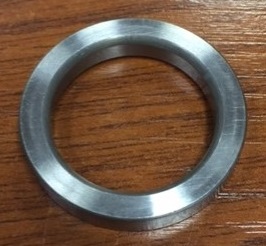 ARANDELA SEPARADORA M/ATRAS MAZDA B2500-2900