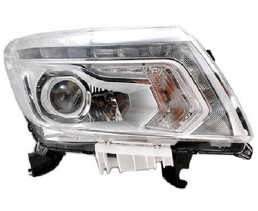 SEMIOPTICA DER NISSAN FRONTIER NP300 18 (LED)