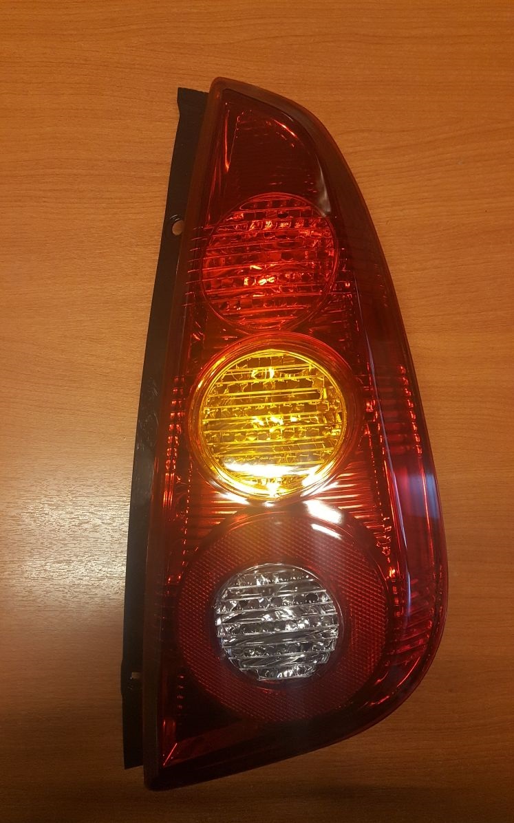 FAROL TRA DER BYD F0