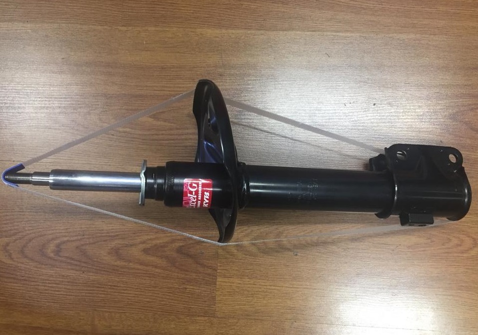 AMORTIGUADOR DEL MONTERO IO 99 KYB