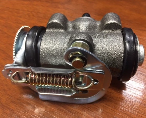 CILINDRO FRENO TRA IZQ SUP DAIHATSU DELTA (1.1/8
