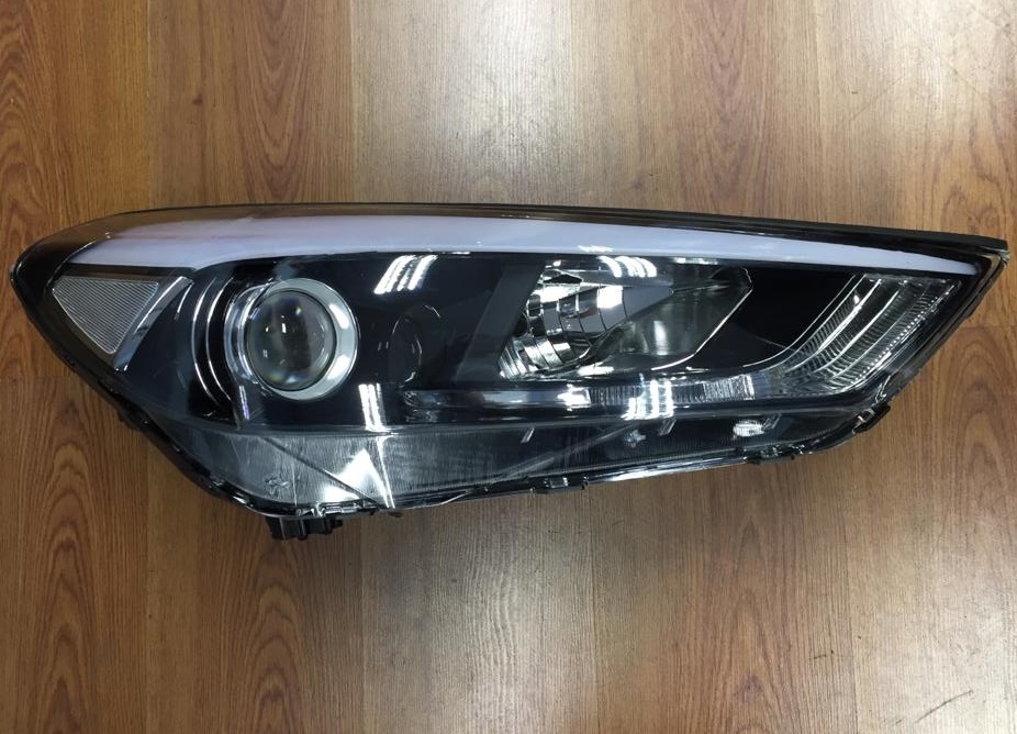 SEMIOPTICA DER HYUNDAI TUCSON 2016-2018