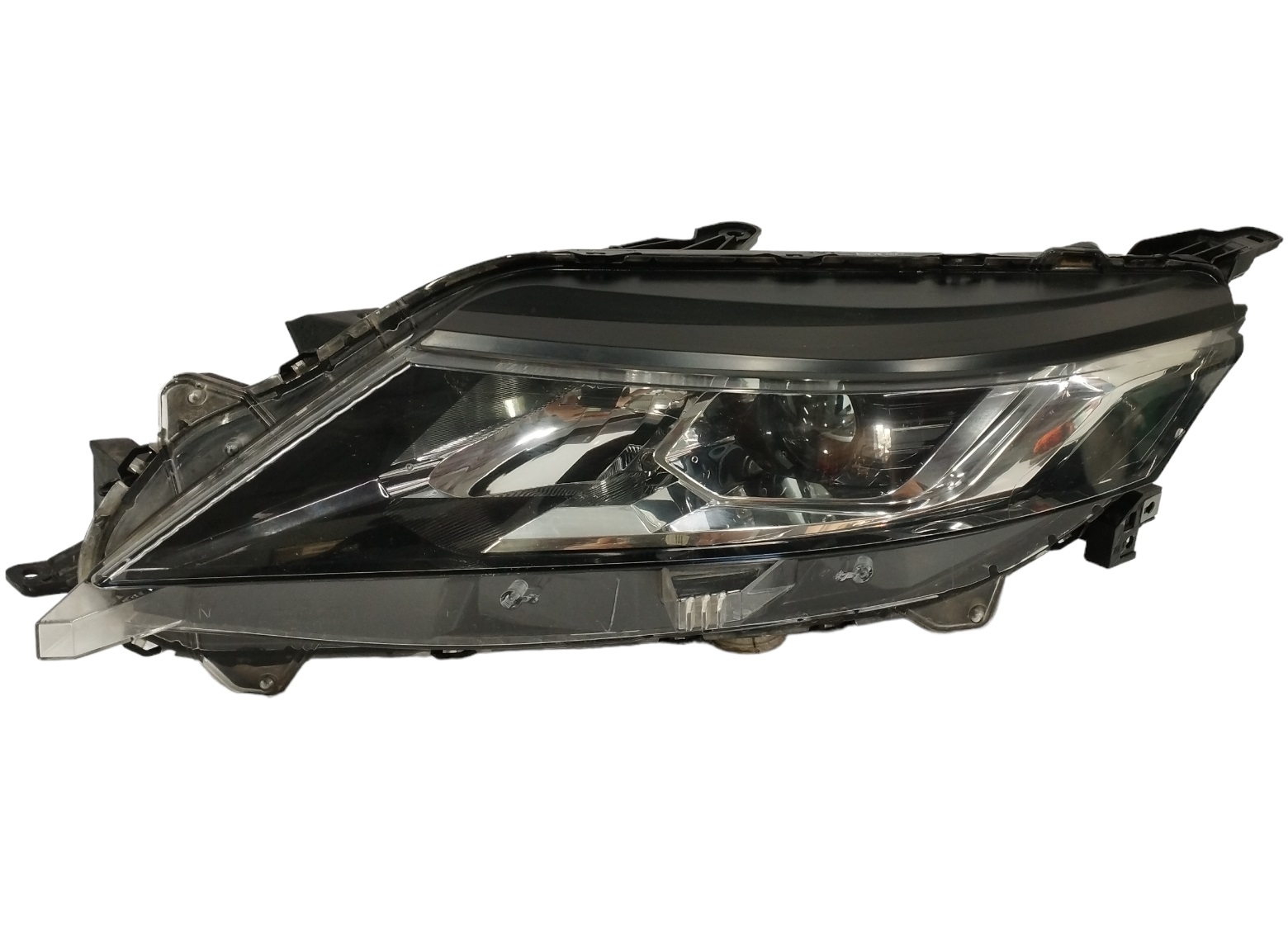 SEMIOPTICA IZQ MITSUBISHI L200 20 DEPO