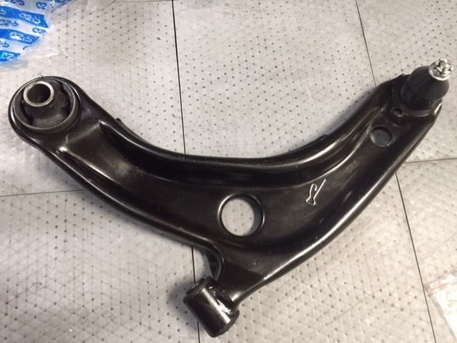 BASTIDOR INF IZQ TOYOTA YARIS 07 AYD