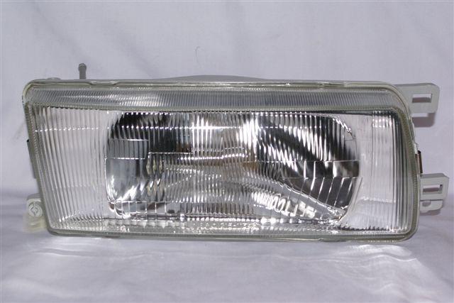 SEMIOPTICA DER NISSAN SENTRA B13 91 (JAPON) DEPO