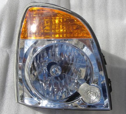 SEMIOPTICA DER HYUNDAI PORTER 06