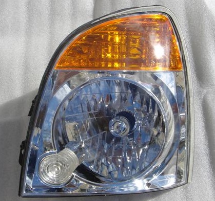 SEMIOPTICA IZQ HYUNDAI PORTER 06